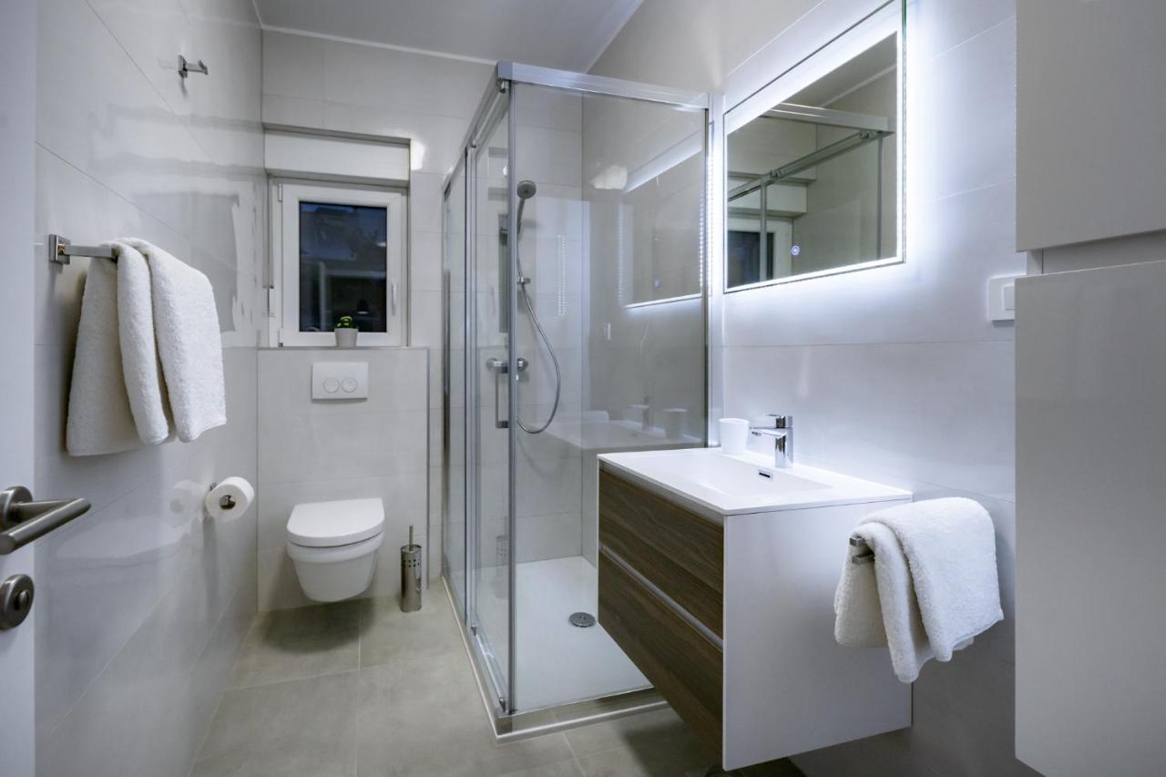 Apartmani Villa Zora Лопар Экстерьер фото