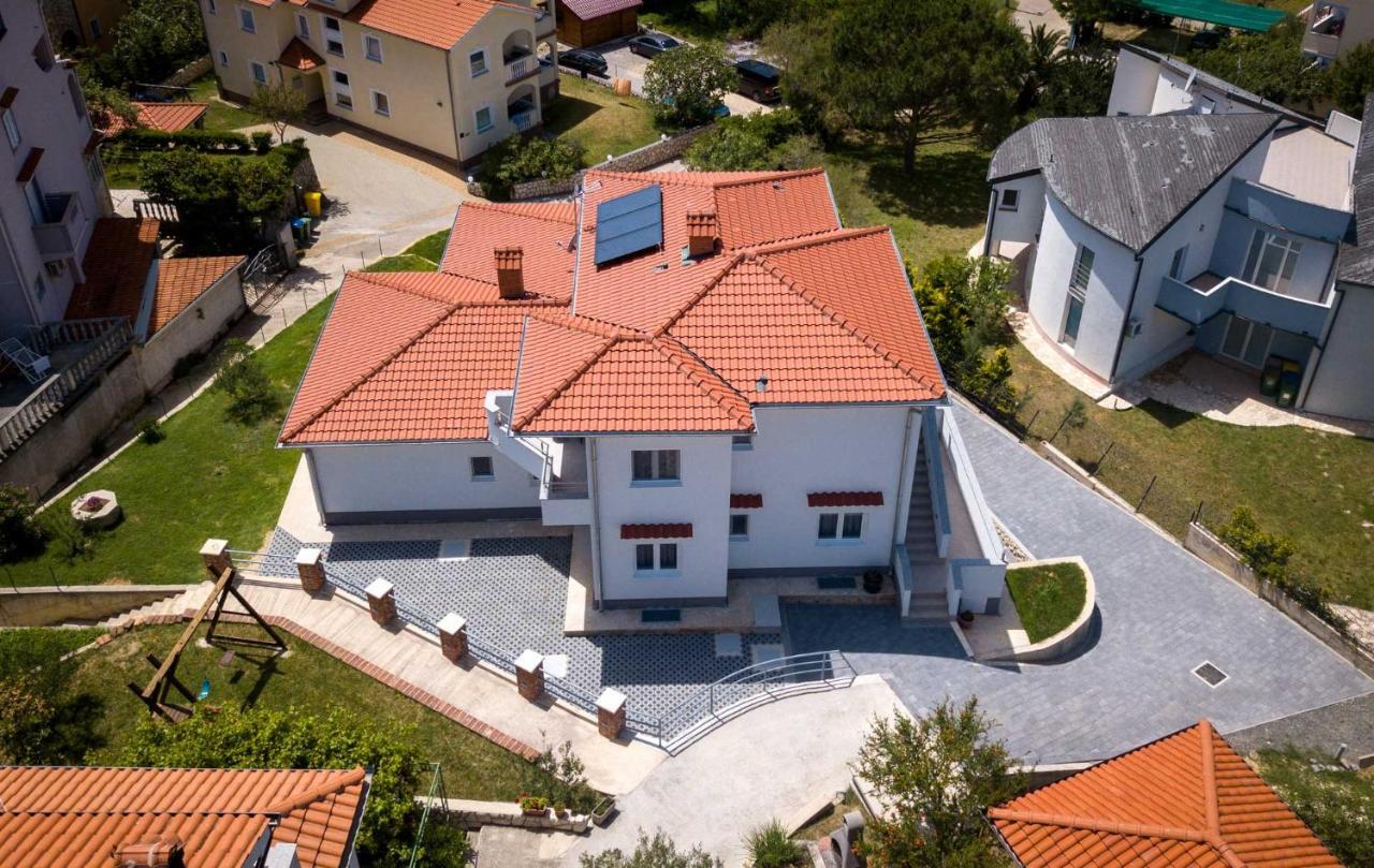 Apartmani Villa Zora Лопар Экстерьер фото