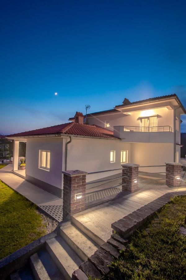 Apartmani Villa Zora Лопар Экстерьер фото
