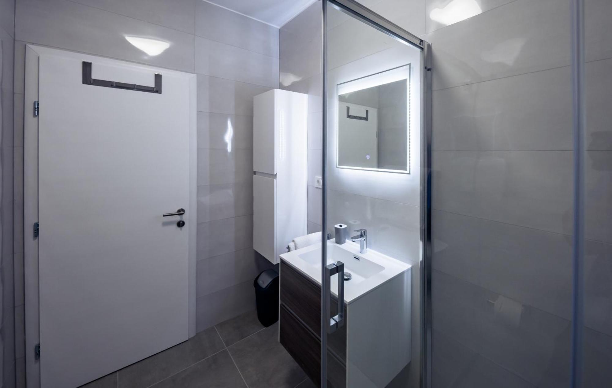 Apartmani Villa Zora Лопар Экстерьер фото