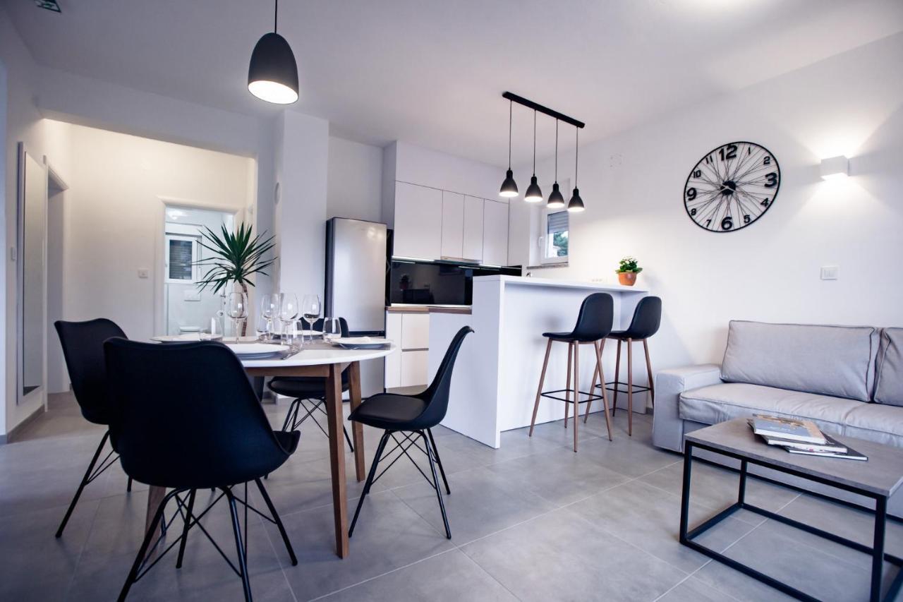 Apartmani Villa Zora Лопар Экстерьер фото