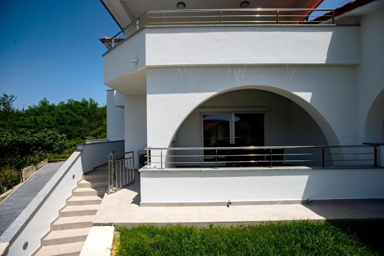Apartmani Villa Zora Лопар Экстерьер фото