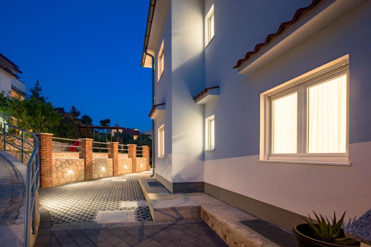 Apartmani Villa Zora Лопар Экстерьер фото