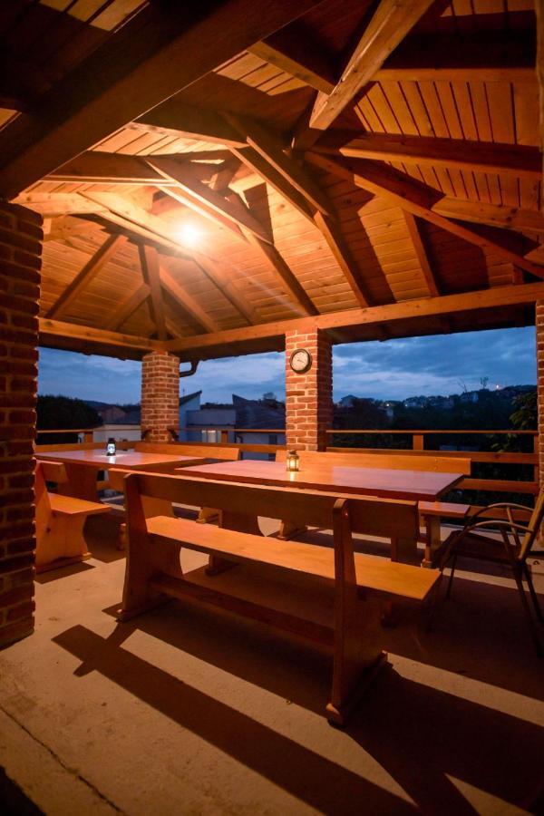 Apartmani Villa Zora Лопар Экстерьер фото