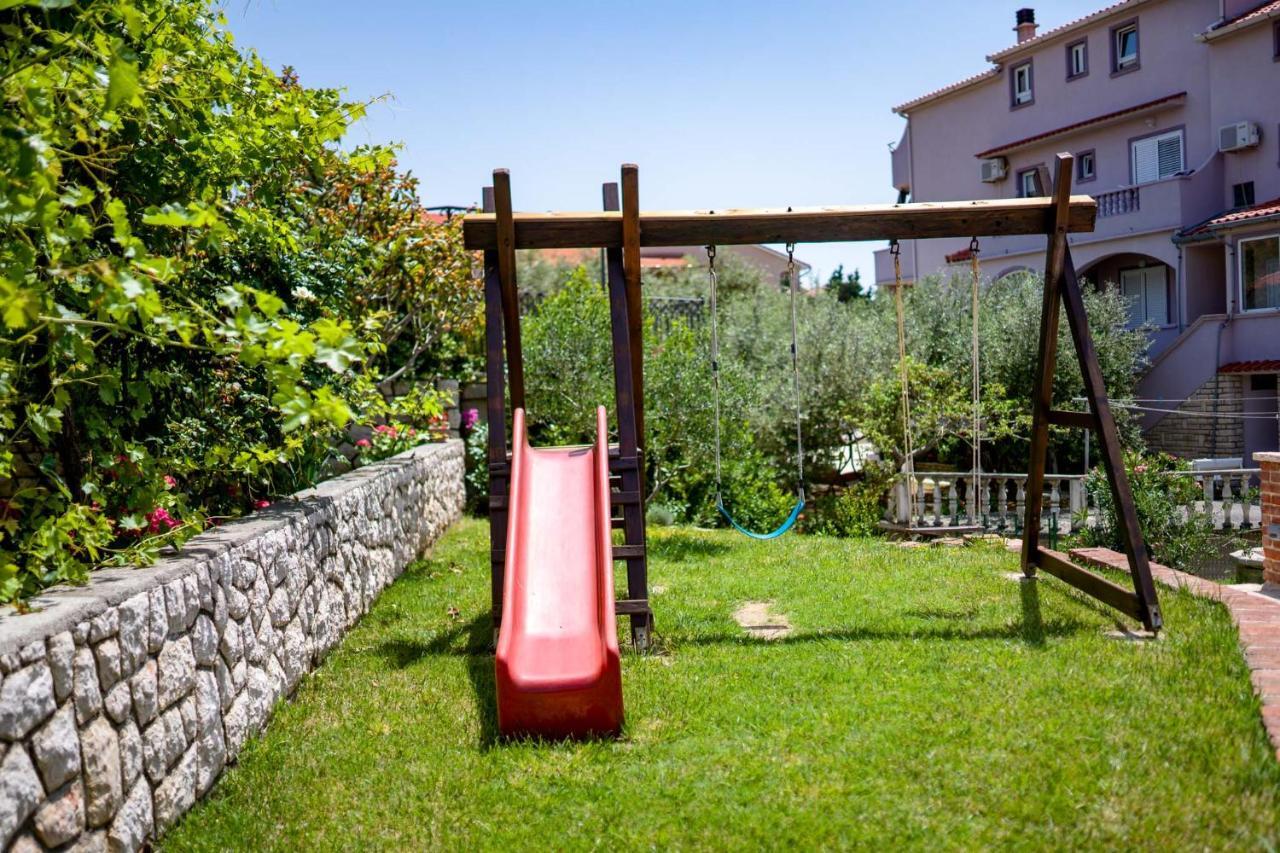 Apartmani Villa Zora Лопар Экстерьер фото