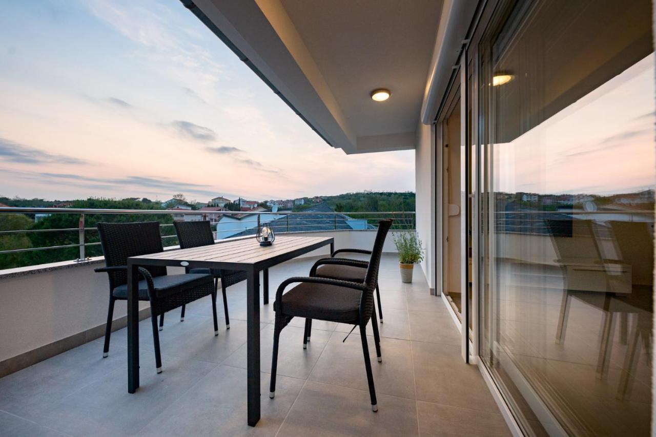Apartmani Villa Zora Лопар Экстерьер фото